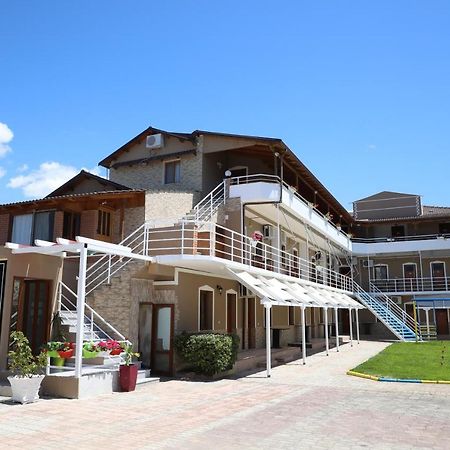 Dolce Italia Residence Radhimë Extérieur photo