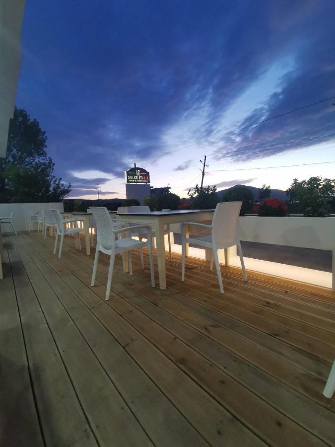 Dolce Italia Residence Radhimë Extérieur photo
