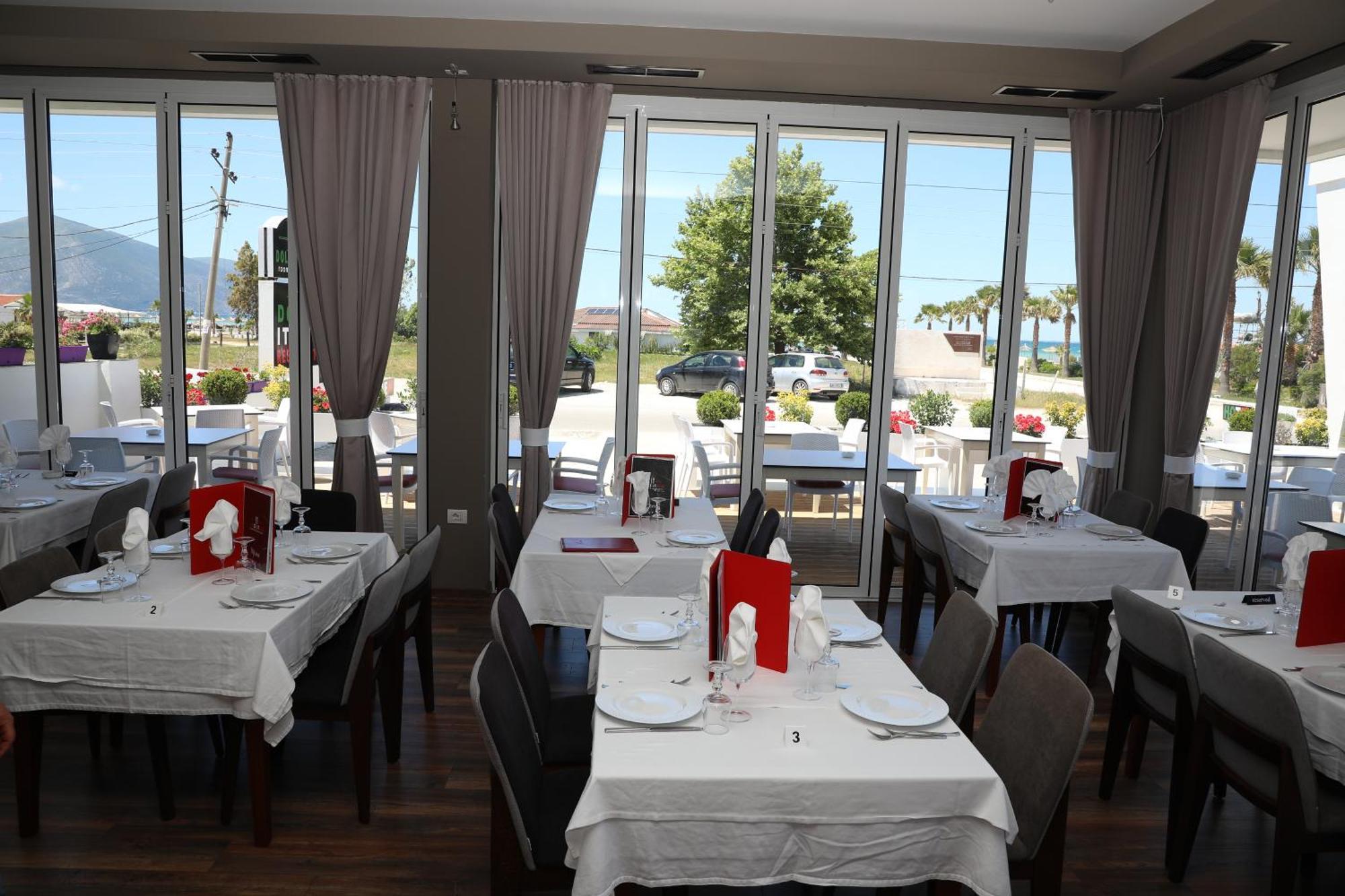 Dolce Italia Residence Radhimë Extérieur photo