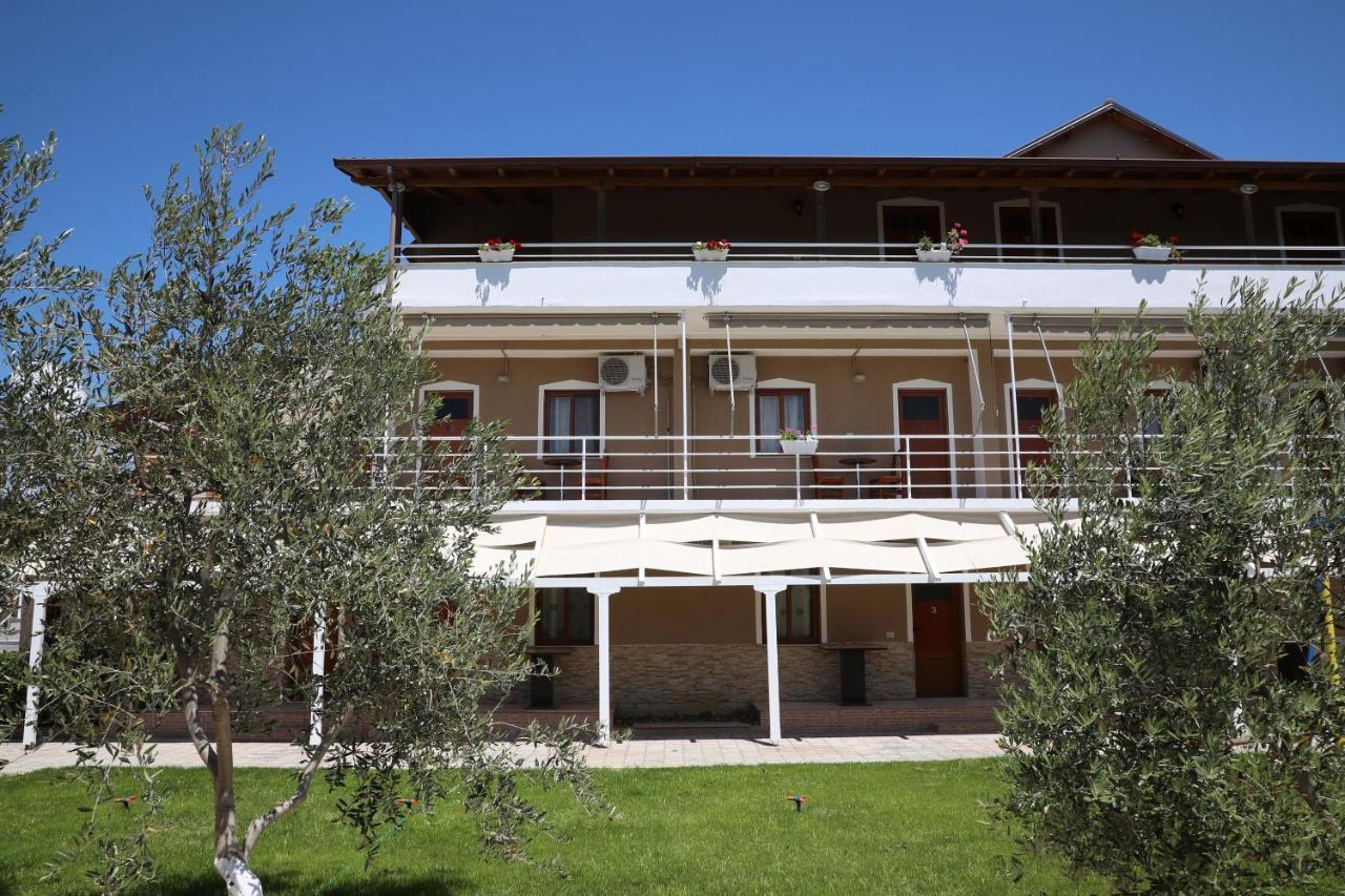 Dolce Italia Residence Radhimë Extérieur photo
