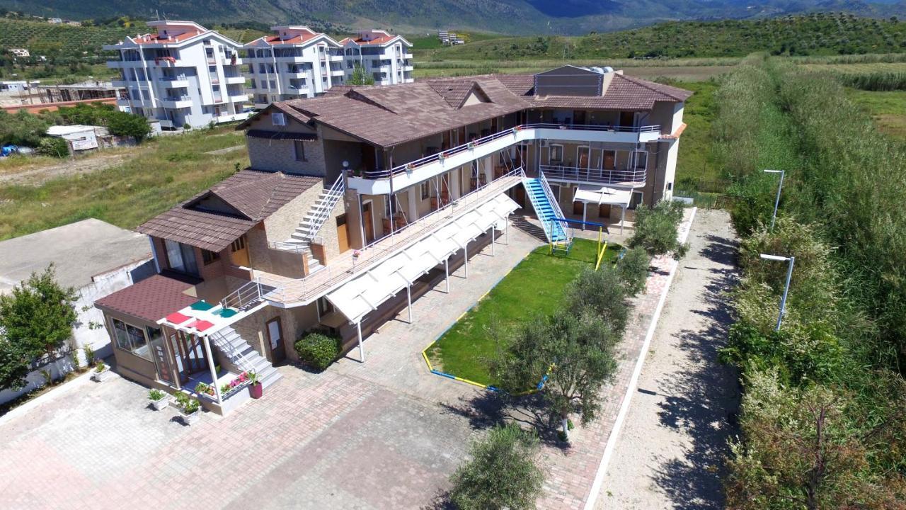 Dolce Italia Residence Radhimë Extérieur photo